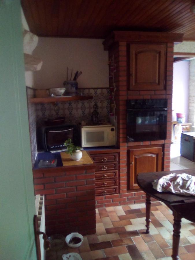Chez Gourbeix , Gery Papleux Apartment Arpheuilles-Saint-Priest Bagian luar foto